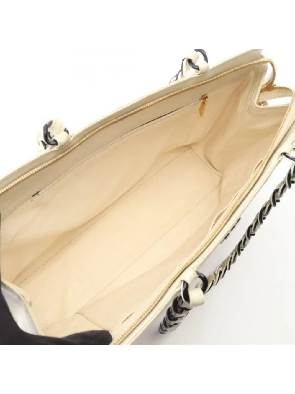Chanel Tote Quilted White Leather Plastic Chain